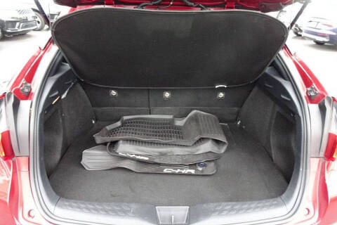 2018 Toyota C-HR XLE Premium