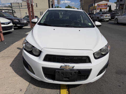 2014 Chevrolet Sonic LT Auto