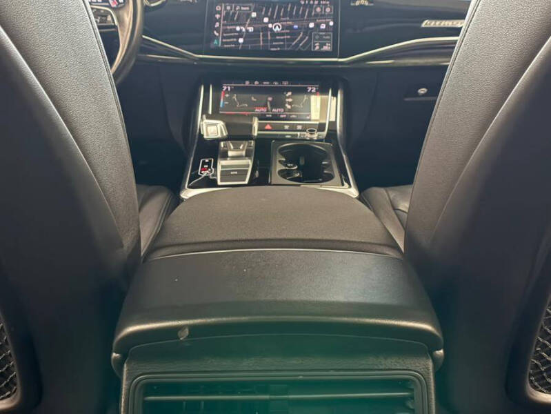 2022 Audi Q7 quattro Premium Plus 55 TFSI