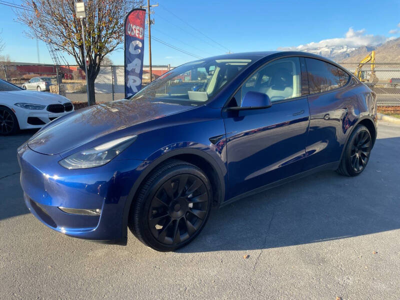 2023 Tesla Model Y Long Range