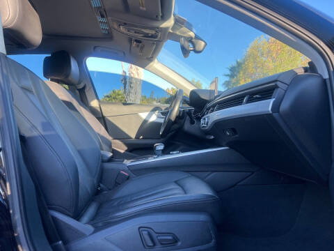 2017 Audi A4 2.0T quattro Premium