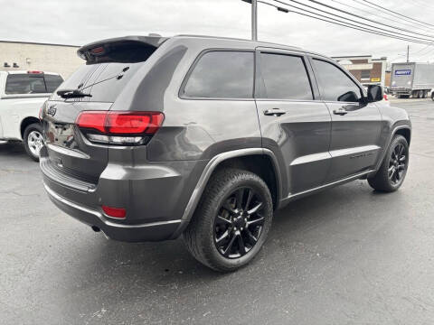 2019 Jeep Grand Cherokee Altitude