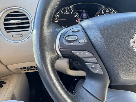 2018 Nissan Pathfinder Platinum