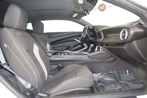 2021 Chevrolet Camaro LT1