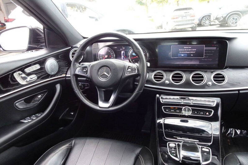 2017 Mercedes-Benz E-Class E 300 4MATIC