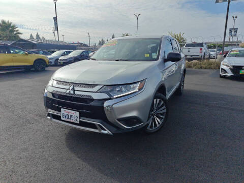 2020 Mitsubishi Outlander ES
