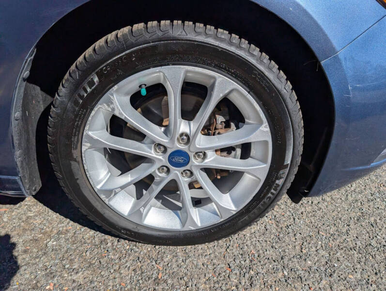 2019 Ford Fusion Hybrid SE