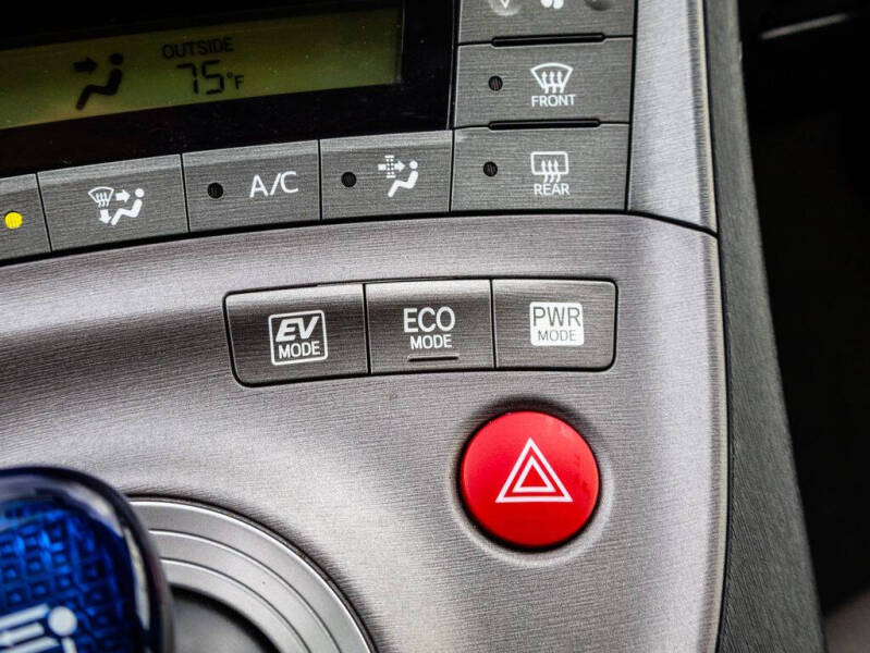 2015 Toyota Prius Two