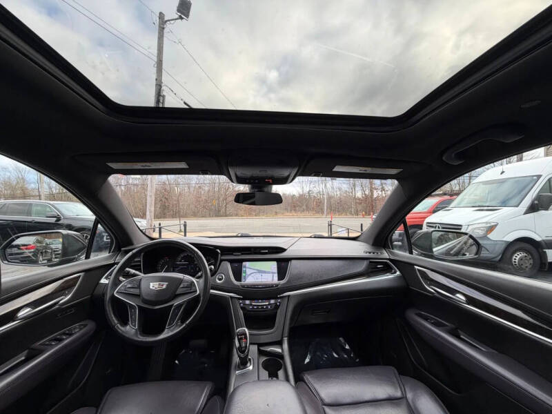 2017 Cadillac XT5 Premium Luxury