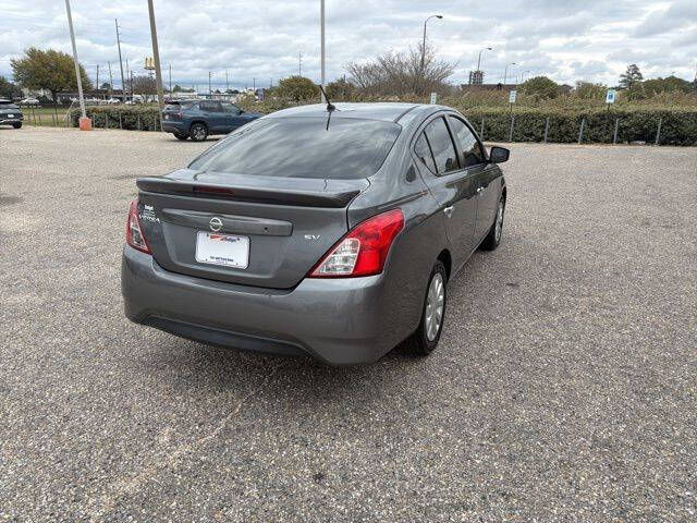 2018 Nissan Versa