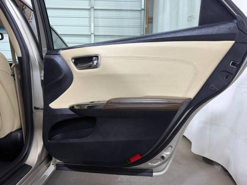 2013 Toyota Avalon XLE Touring