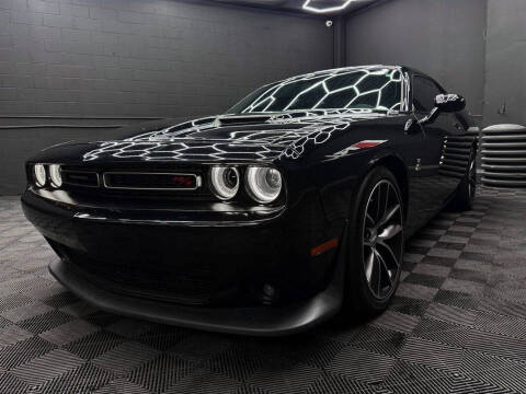 2016 Dodge Challenger R/T Scat Pack