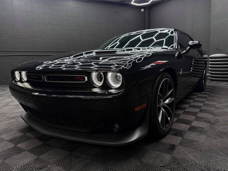 2016 Dodge Challenger R/T Scat Pack