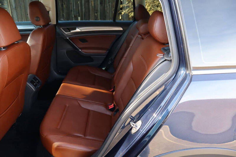 2017 Volkswagen Golf Alltrack