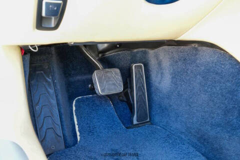 2019 Aston Martin DB11 Volante