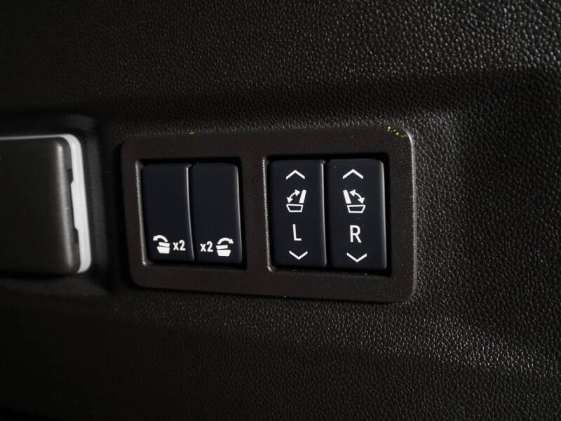 2025 GMC Yukon Denali Ultimate