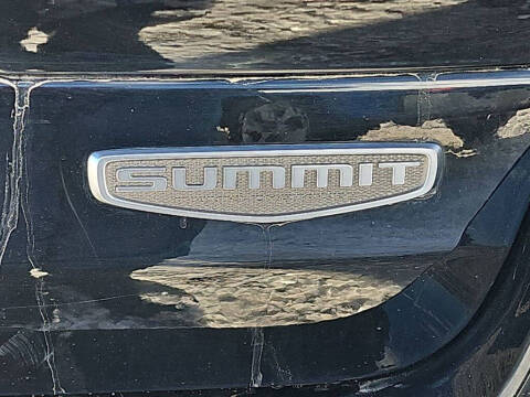 2023 Jeep Grand Cherokee Summit