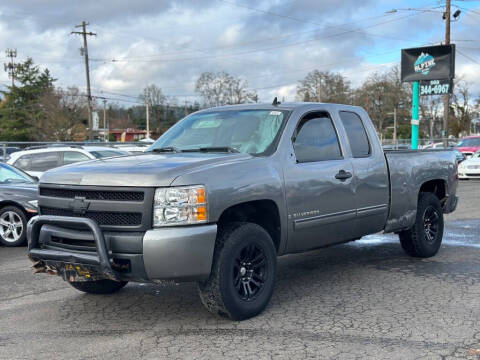 2009 Chevrolet Silverado 1500 for sale at ALPINE MOTORS in Milwaukie OR