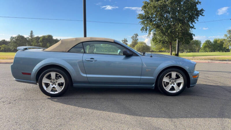 2007 Ford Mustang