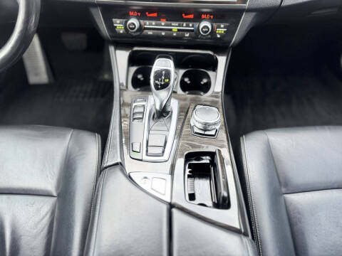 2016 BMW 5 Series 535i