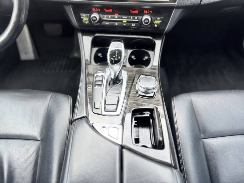 2016 BMW 5 Series 535i