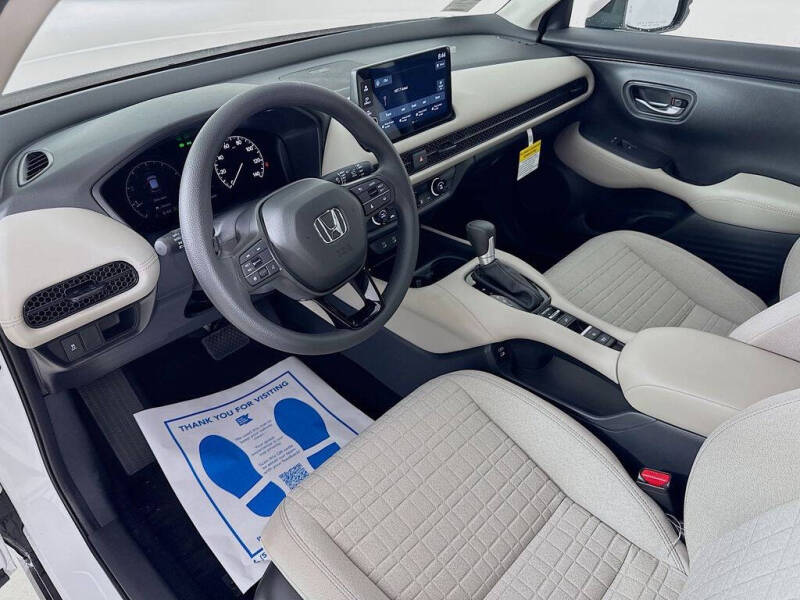 2027 Honda HR-V LX