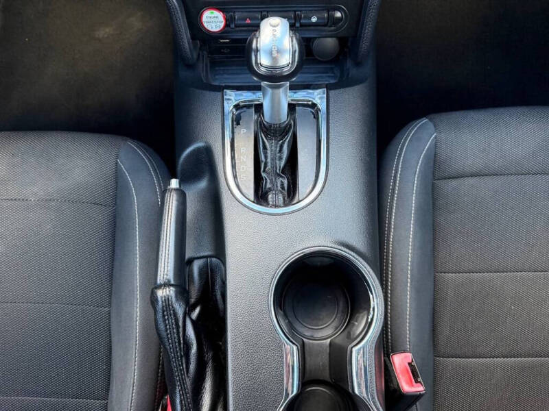 2015 Ford Mustang V6