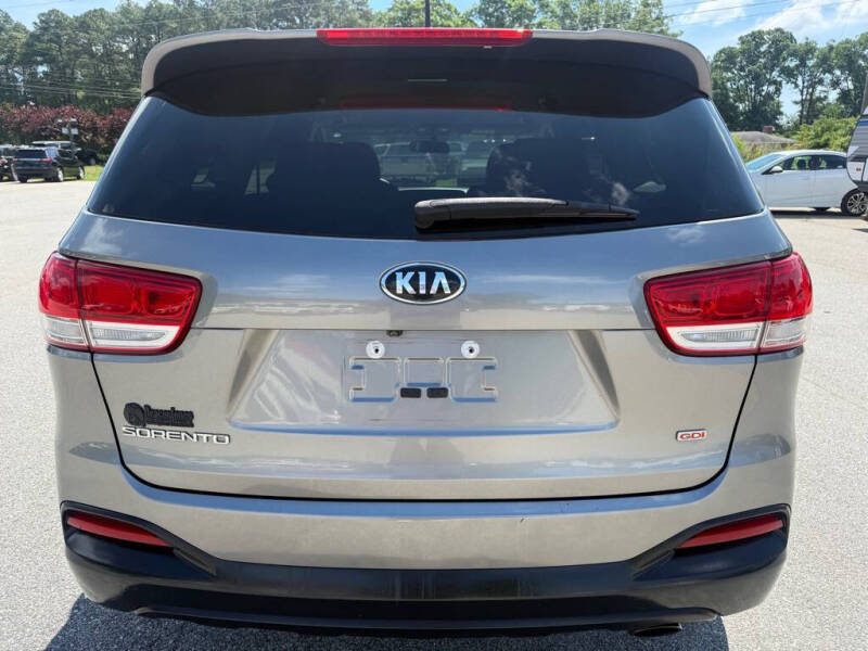 2018 Kia Sorento LX
