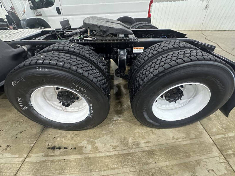 2019 Freightliner Cascadia