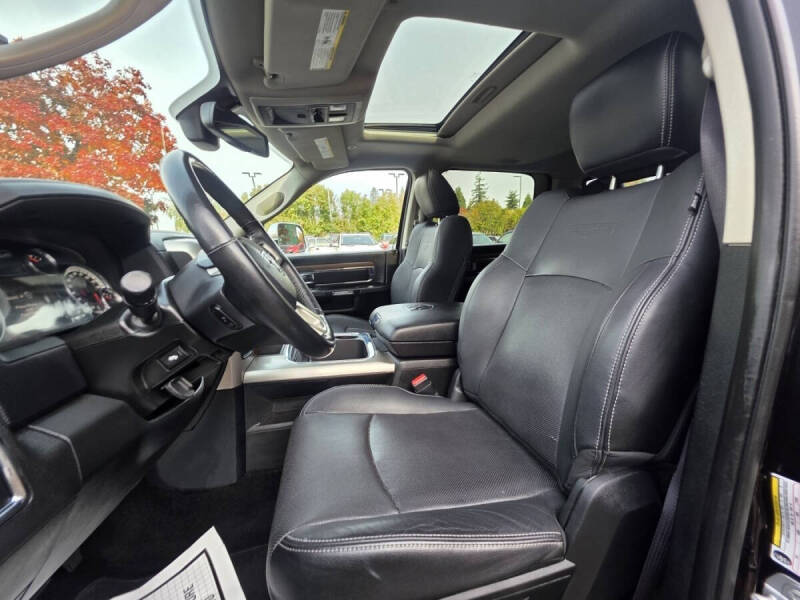 2017 RAM 3500 Laramie