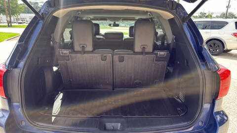 2017 Nissan Pathfinder Platinum