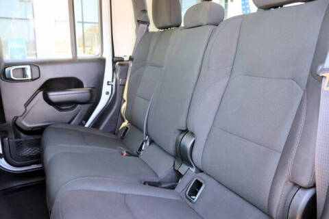 2023 Jeep Gladiator Sport S