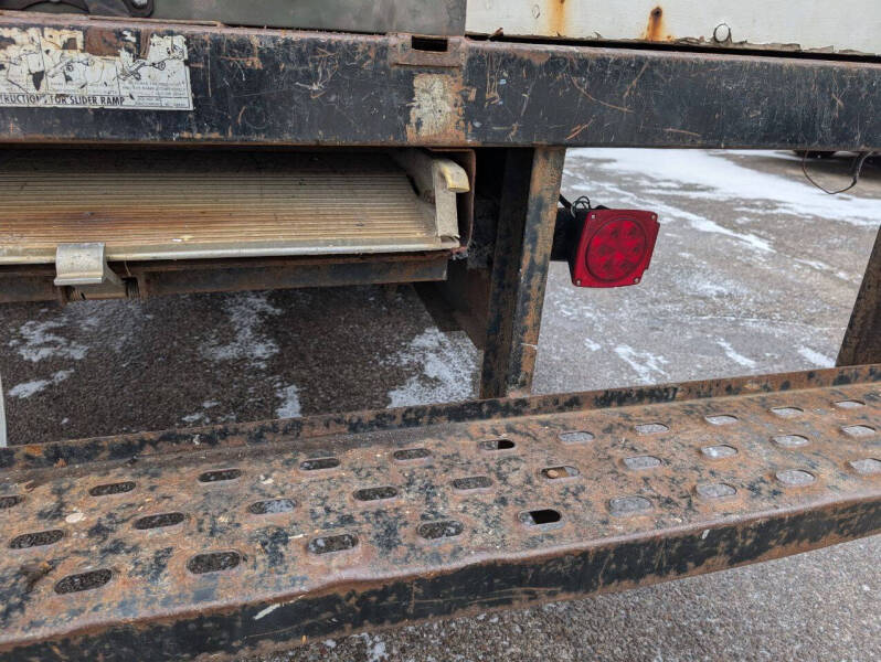 2004 Ford E-Series E-350 SD