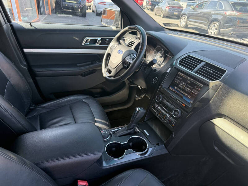 2016 Ford Explorer XLT