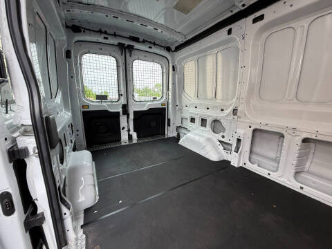 2023 Ford Transit 250