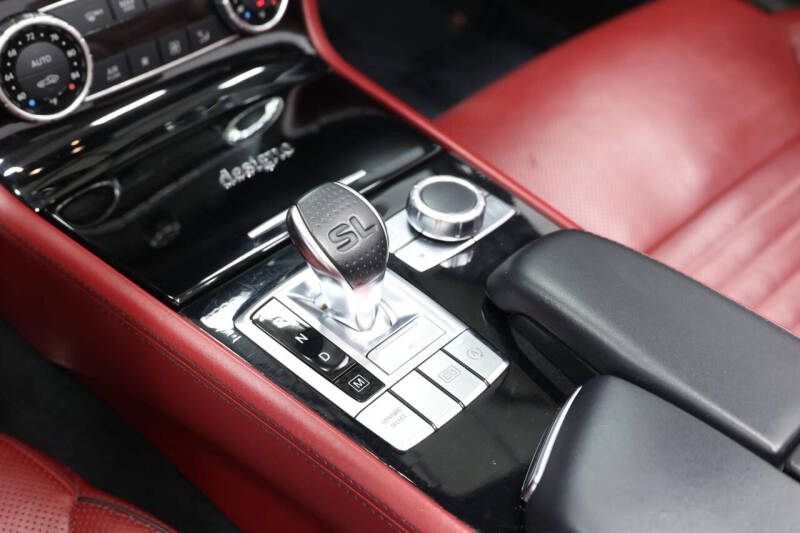 2017 Mercedes-Benz SL-Class