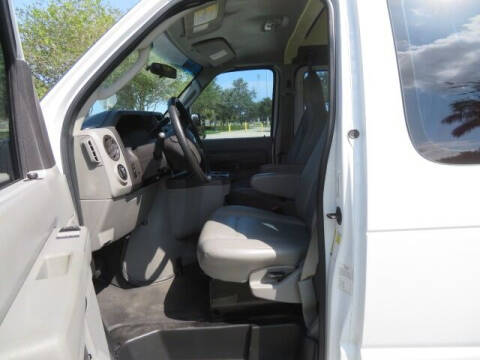 2014 Ford E-Series E-150