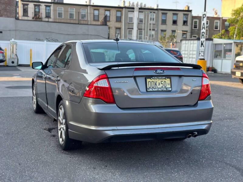 2012 Ford Fusion SE