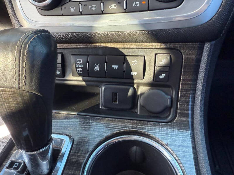 2016 GMC Acadia SLT-1