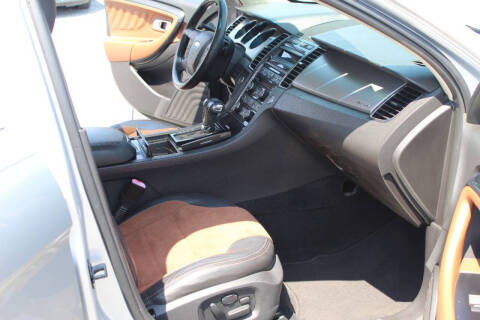 2010 Ford Taurus SHO