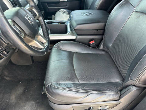 2016 RAM 1500 Laramie