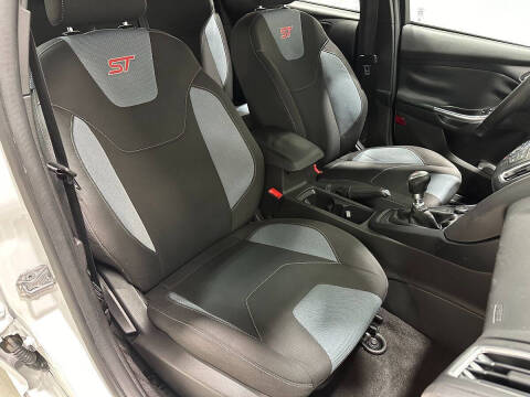 2017 Ford Focus ST