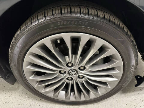 2016 Toyota Avalon Limited