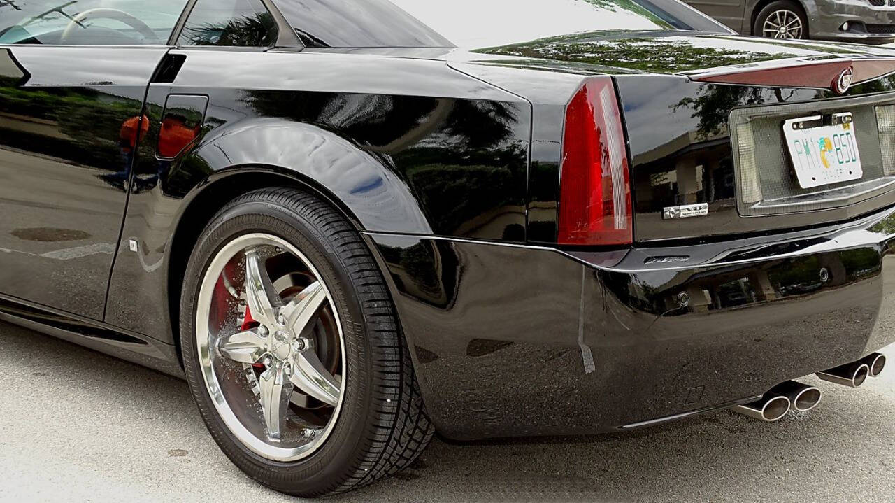 2006 Cadillac XLR 10
