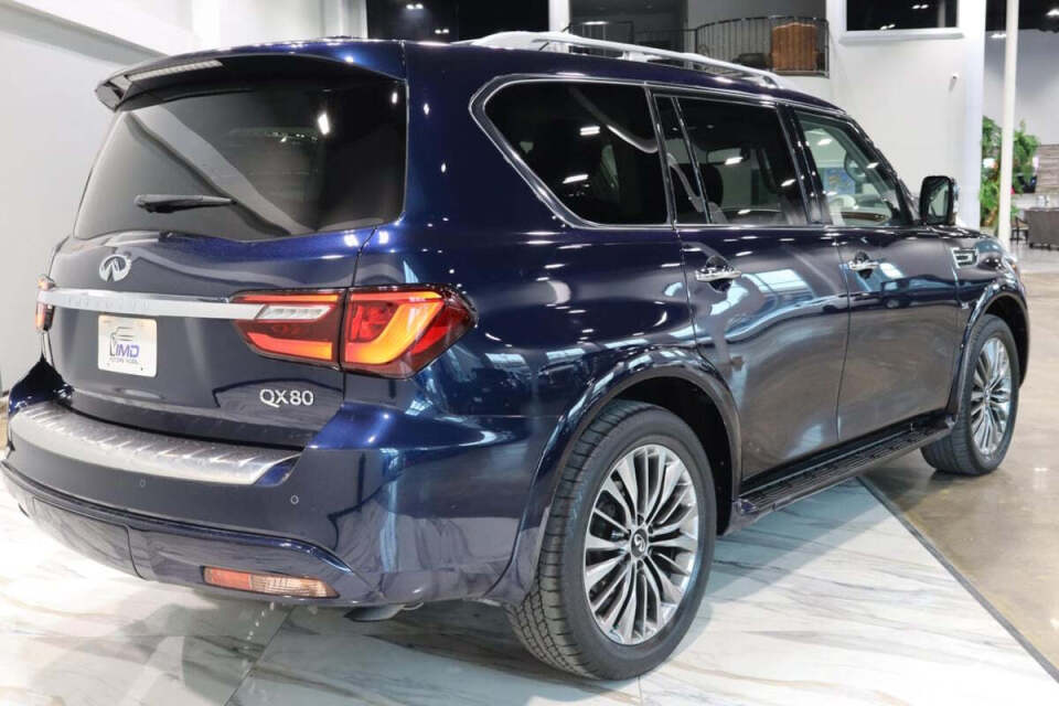 2019 INFINITI QX80 for sale at IMD MOTORS, INC in Dallas, TX