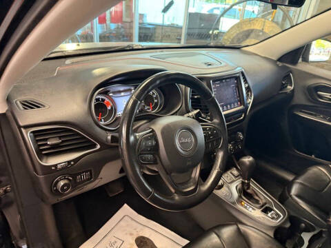 2019 Jeep Cherokee Trailhawk