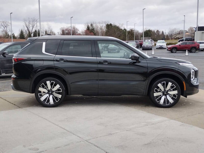 2025 Mitsubishi Outlander SEL