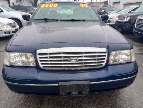 2004 Ford Crown Victoria