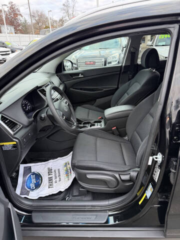 2016 Hyundai Tucson SE