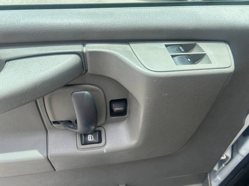 2014 Chevrolet Express 2500